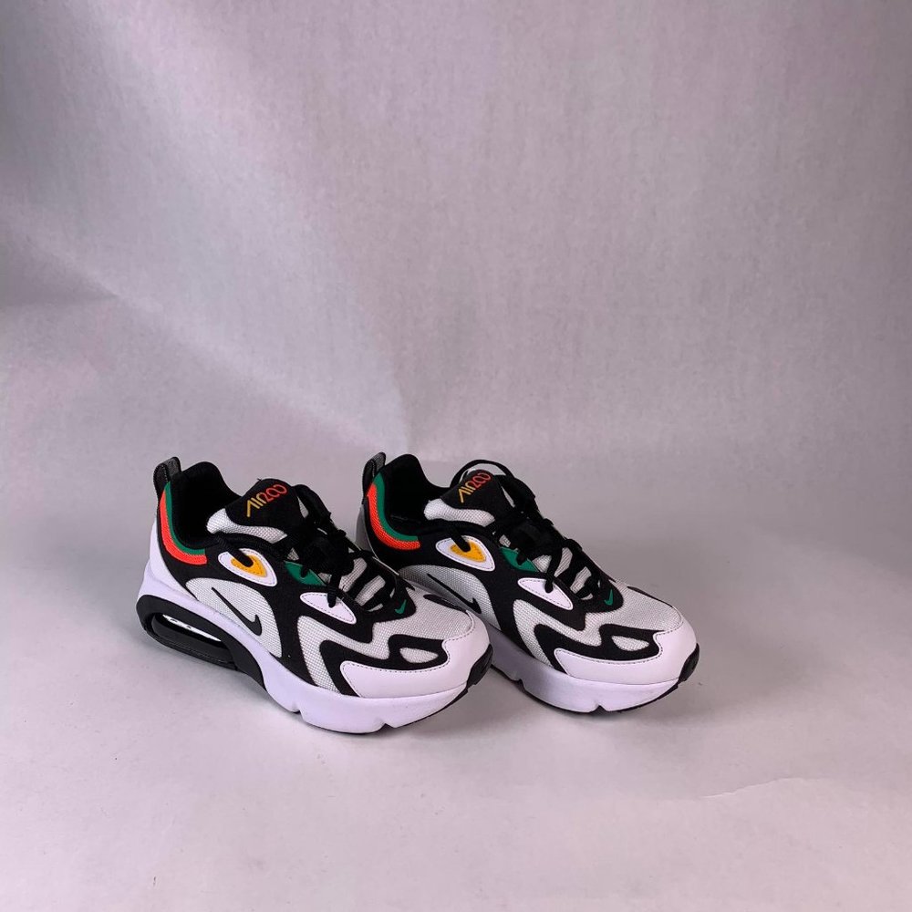 Nike Air Max 200 Kids Big Kids At5627-100 sz 4.5
